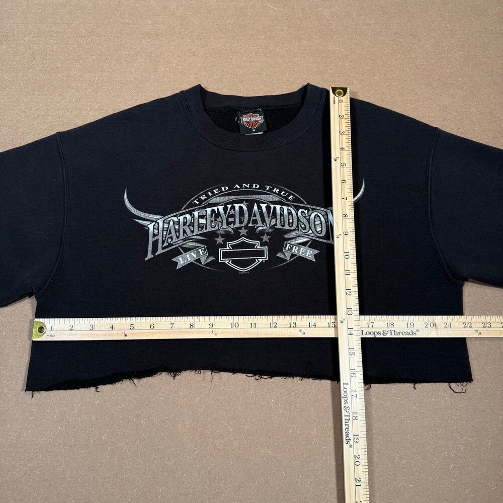 Vintage 2007 Harley Davidson Cropped Sweatshirt Lapeer MI Black Womens Medium - Picture 8 of 8